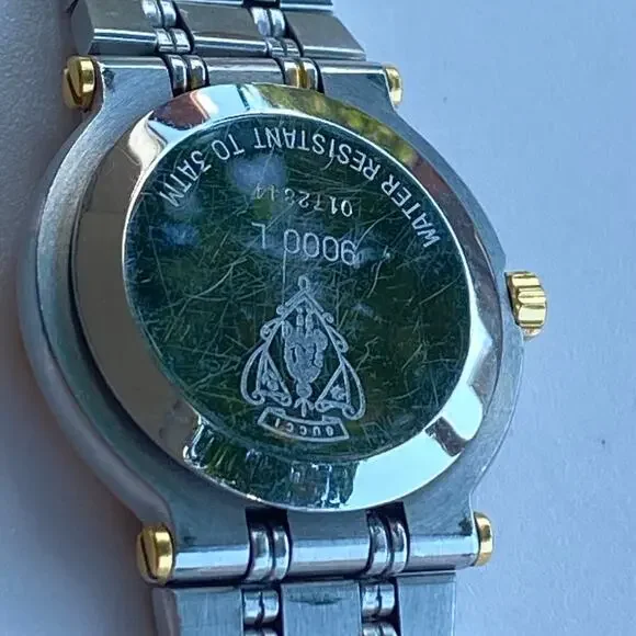 Gucci 3000L Gold & Silver Two-Tone Women’s Watch – Date – 26mm Quartz – 5.5” - Picture 4 of 10